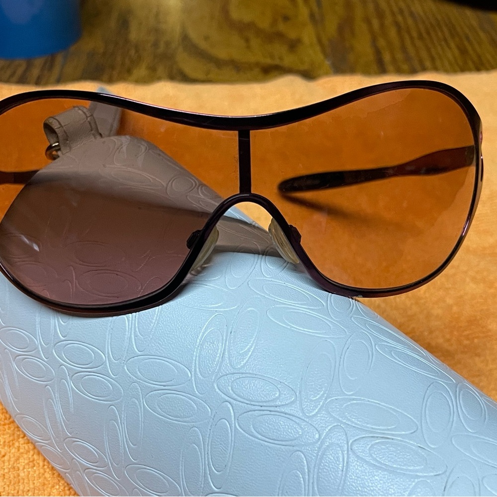 Oakley Brown Glasses Sleek Minimal Design